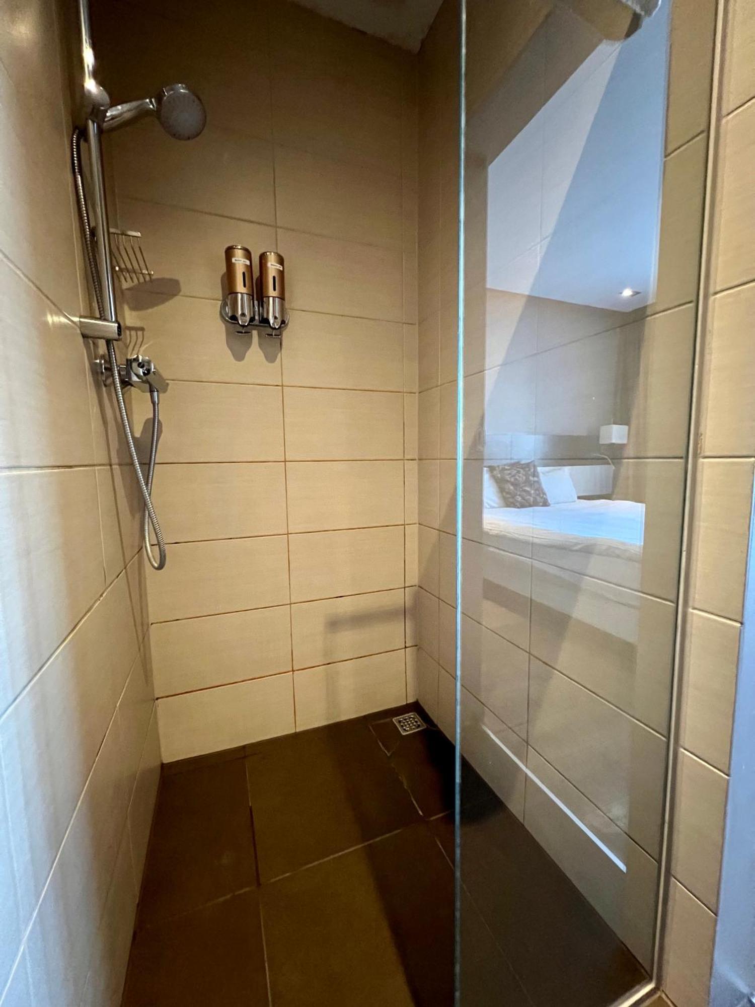 Skol L'Original Hotel Strassen Ngoại thất bức ảnh
