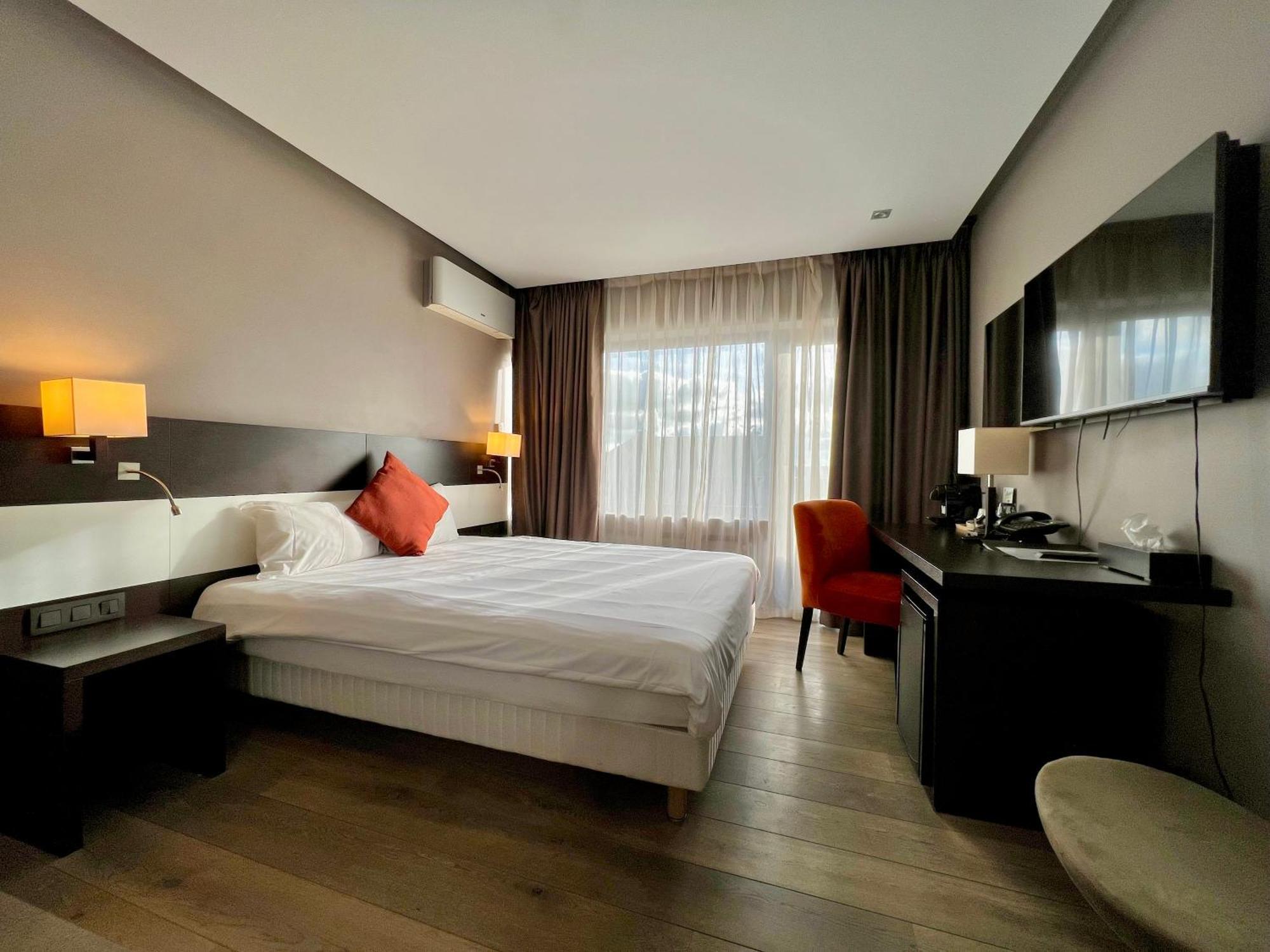 Skol L'Original Hotel Strassen Ngoại thất bức ảnh